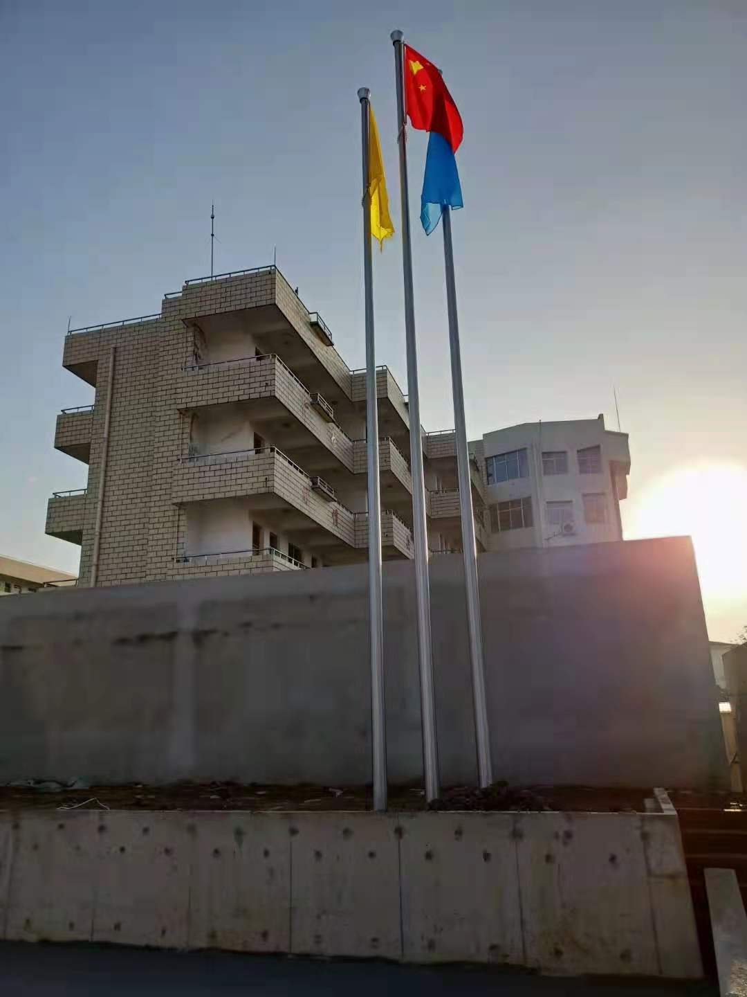 ���c�������h���W(xu��)У